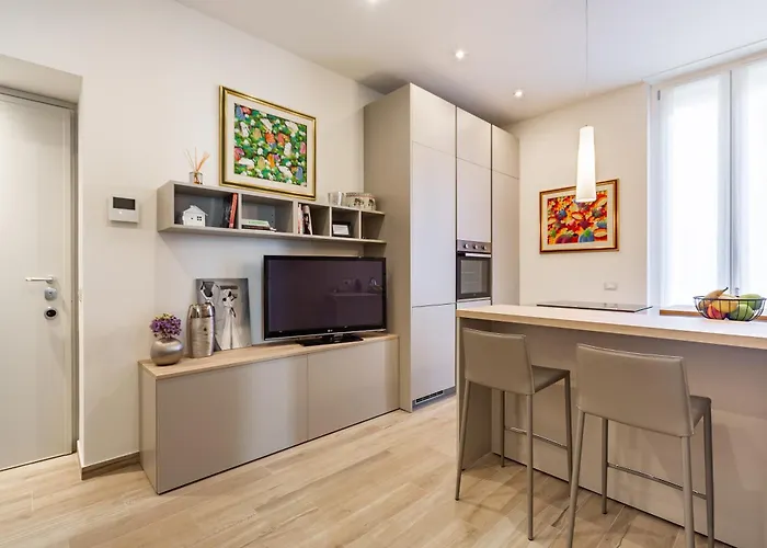 Appartamento Elegante E Silenzioso- Luce Apt. Vt37